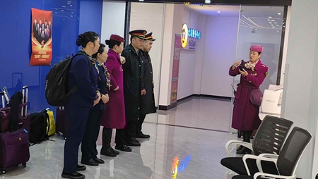 重庆北站，西站，东站，高铁动车招聘保洁员
