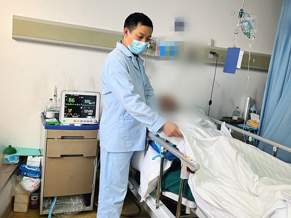 医院重症.轻症患者护理
